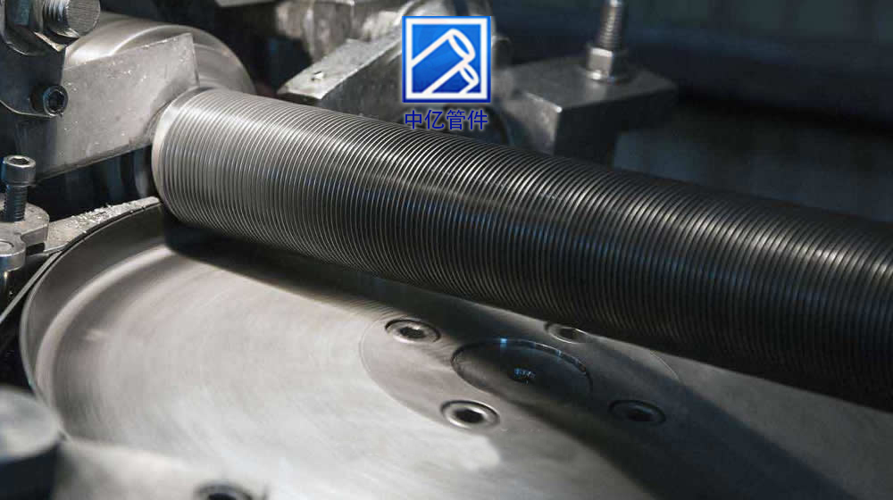 Aluminum L-foot finned tube in production