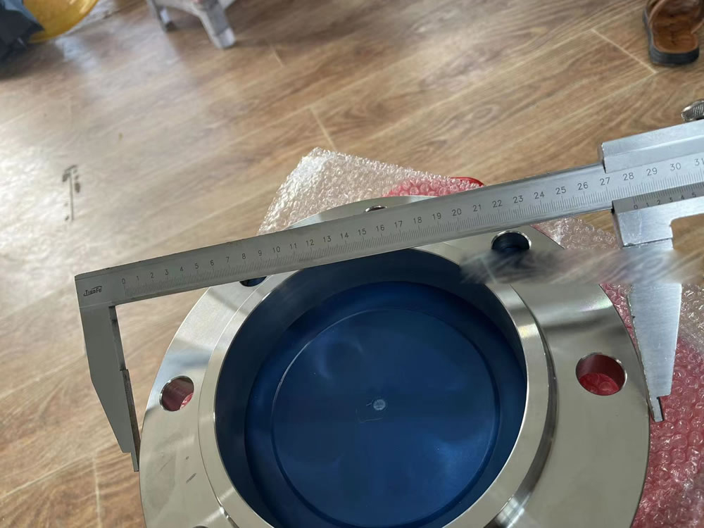 Flange size inspection